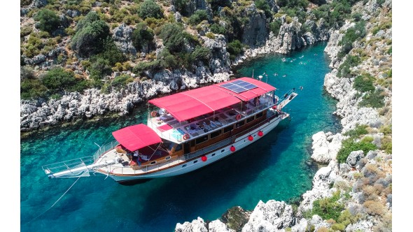 KEKOVA ÖZEL TEKNE TURU